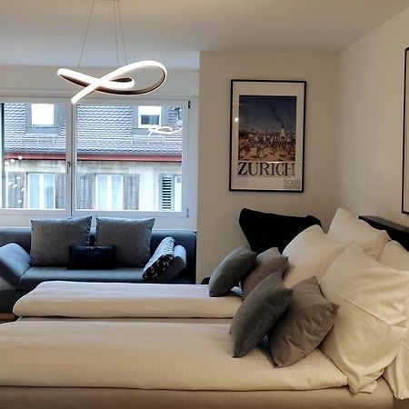 Seven Swiss Wonders, City Center Zurich Extérieur photo